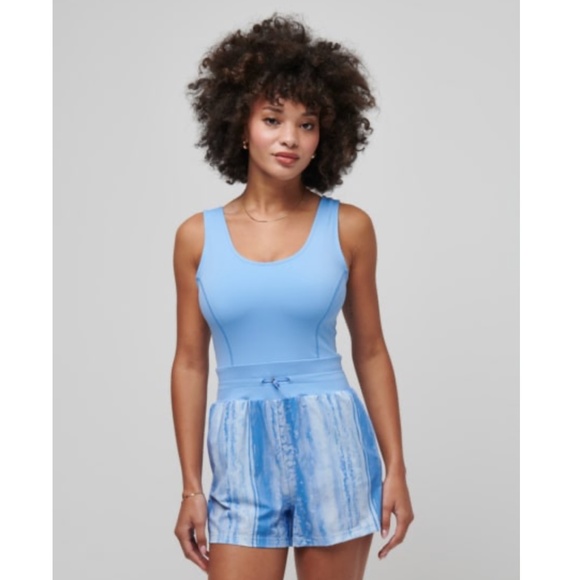 Travis Mathew Dawn Glow Tank Romper Cornflower Blue New Size Small - Picture 2 of 3